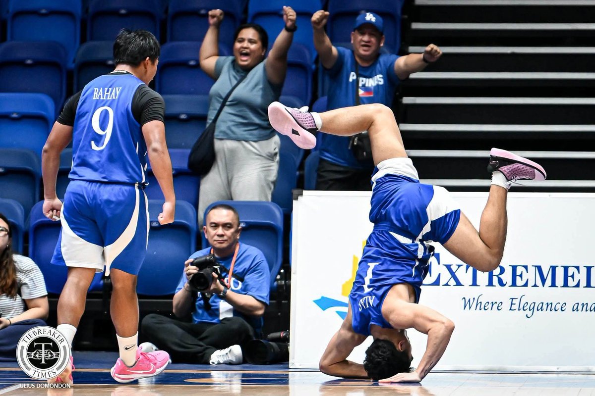 ambt_obf's tweet photo. kieff 😭 https://t.co/ohtJ683NNO