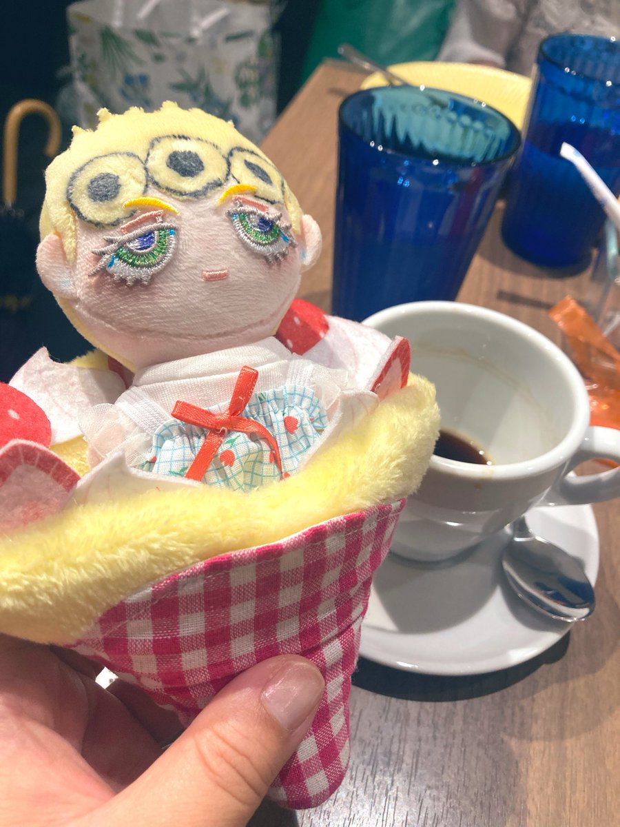 93appart's tweet photo. 幸福とは、こういうことだ…
シカさんとユザ⭕️ヤに行ったとき…
ただ死んでいくだけだったオレの心は生き返ったんだ… https://t.co/d3IDErKlbg