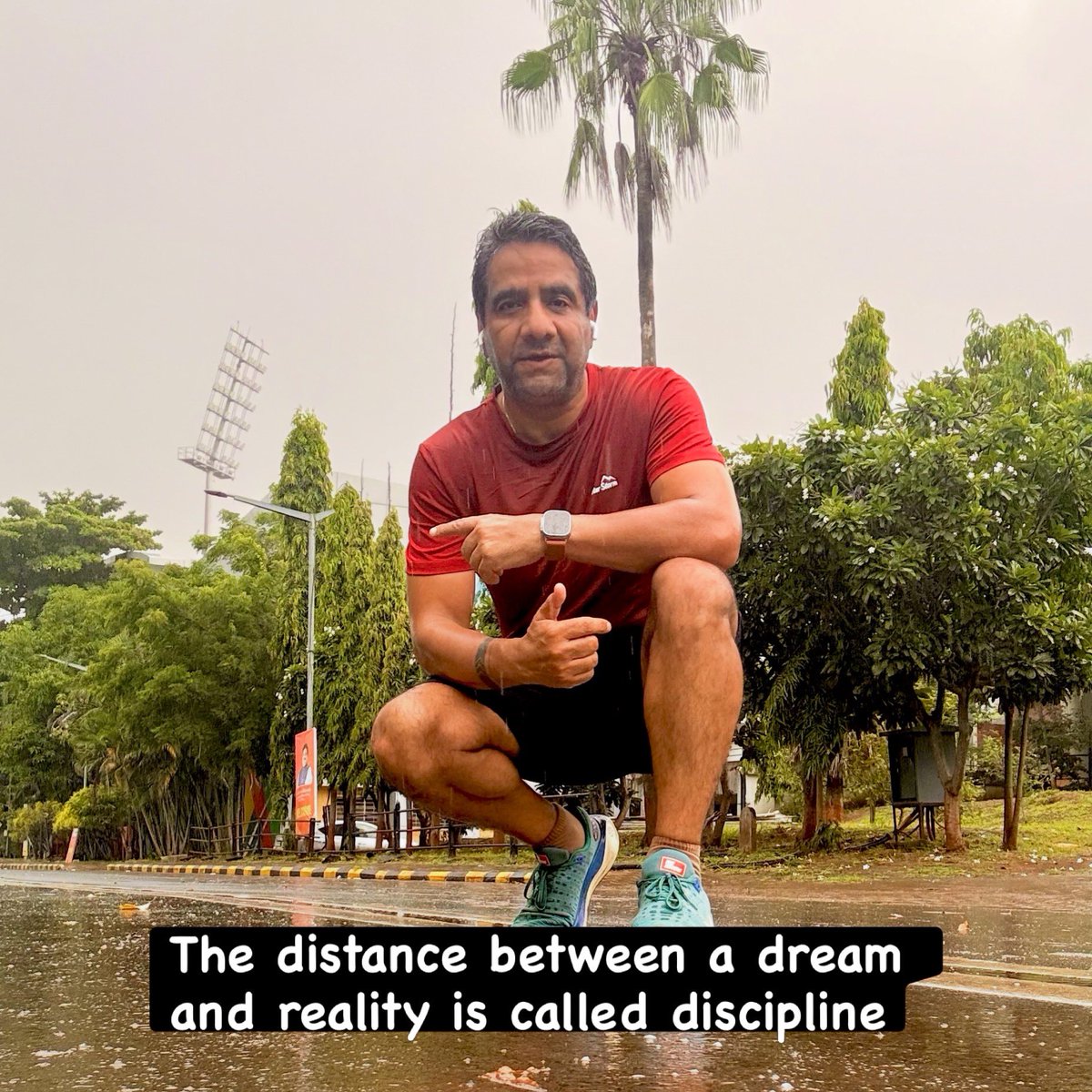 Vimalsumbly's tweet photo. 6.01 km done. Rain-soaked pavement, zero excuses, momentum maintained.

"Small disciplines repeated with consistency every day lead to great achievements gained slowly over time." #Pune #run #rains https://t.co/j1UdF2sdah