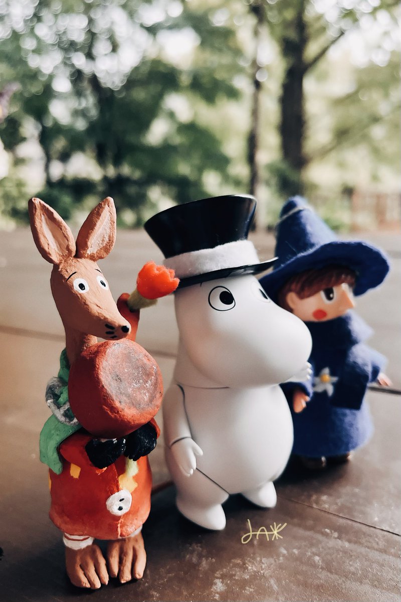 newieru's tweet photo. ハーベストが来るということで去年のハーベストの写真を再掲🍂
息子たちにパパたちの格好してもらいました🫶 https://t.co/2euPbwD5vC