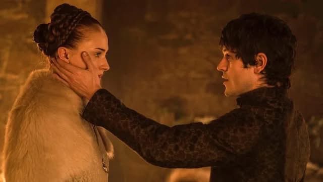 Aurora_verdit's tweet photo. I’m watching season 5, episode 6 of Game of Thrones. Thank God Sansa ended up marrying Ramsay. He’s much better than Joffrey. https://t.co/EuO8oL83bw