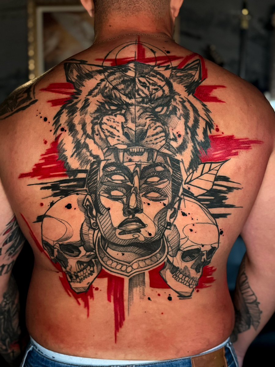 ThiagoScap's tweet photo. Tattoo finalizada hoje pro @pedromendes.13 , valeu pela confiança parceiro.
.
Orçamento e agendamento (31) 984549092.
.
#sketch #blackwork #blackredwork #art #tattoo https://t.co/BJPfGTE7Nv