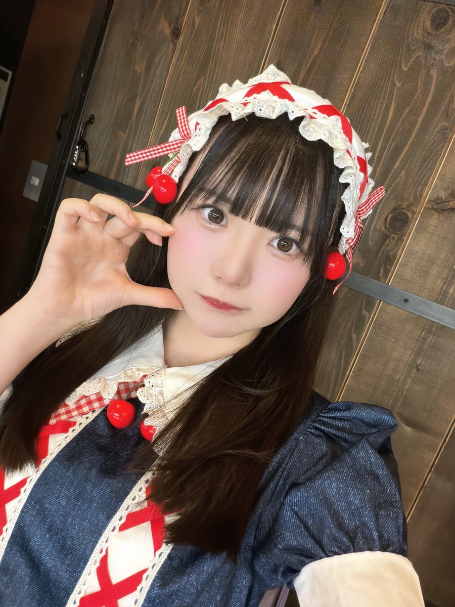 Touka_nonfic's tweet photo. 🍒 https://t.co/tBUyApSDbl
