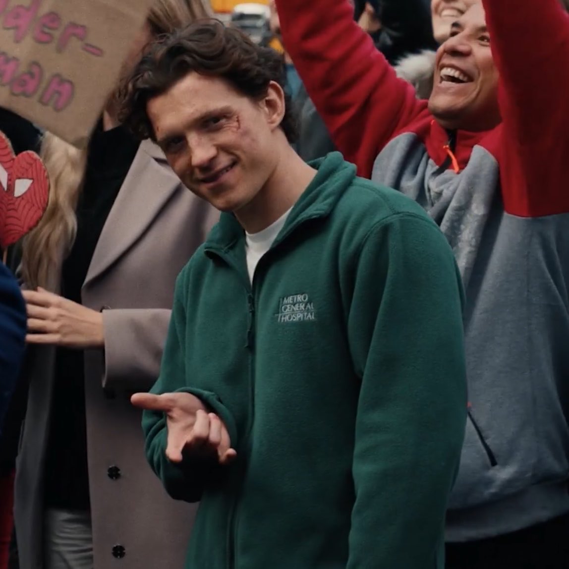 happyfionn's tweet photo. peter parker happy moments in brand new day (1:01) https://t.co/lx42YC7gGB