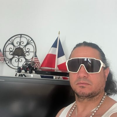 ChikyGomez4's tweet photo. #NuevaFotoDePerfil https://t.co/ELv2thFiKL