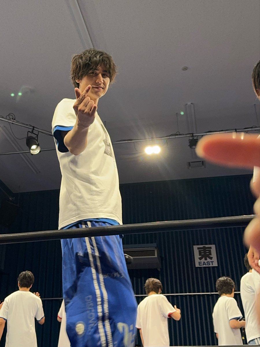 MHL_154's tweet photo. MISSION IN SUMMER 夏の運動会！！いくみんの卒業だからどうしても全部行きたかったので行けて本当に良かった😭涙あり、笑いあり、テニスあり(！？)の本当に楽しい時間だった🙌✨今思えば初めて参加したC.I.A.のイベントが2019年の運動会で最後も運動会ってご縁すぎる🤟見つけてくれてありがとう🫵笑 https://t.co/CqJQrbKjU9