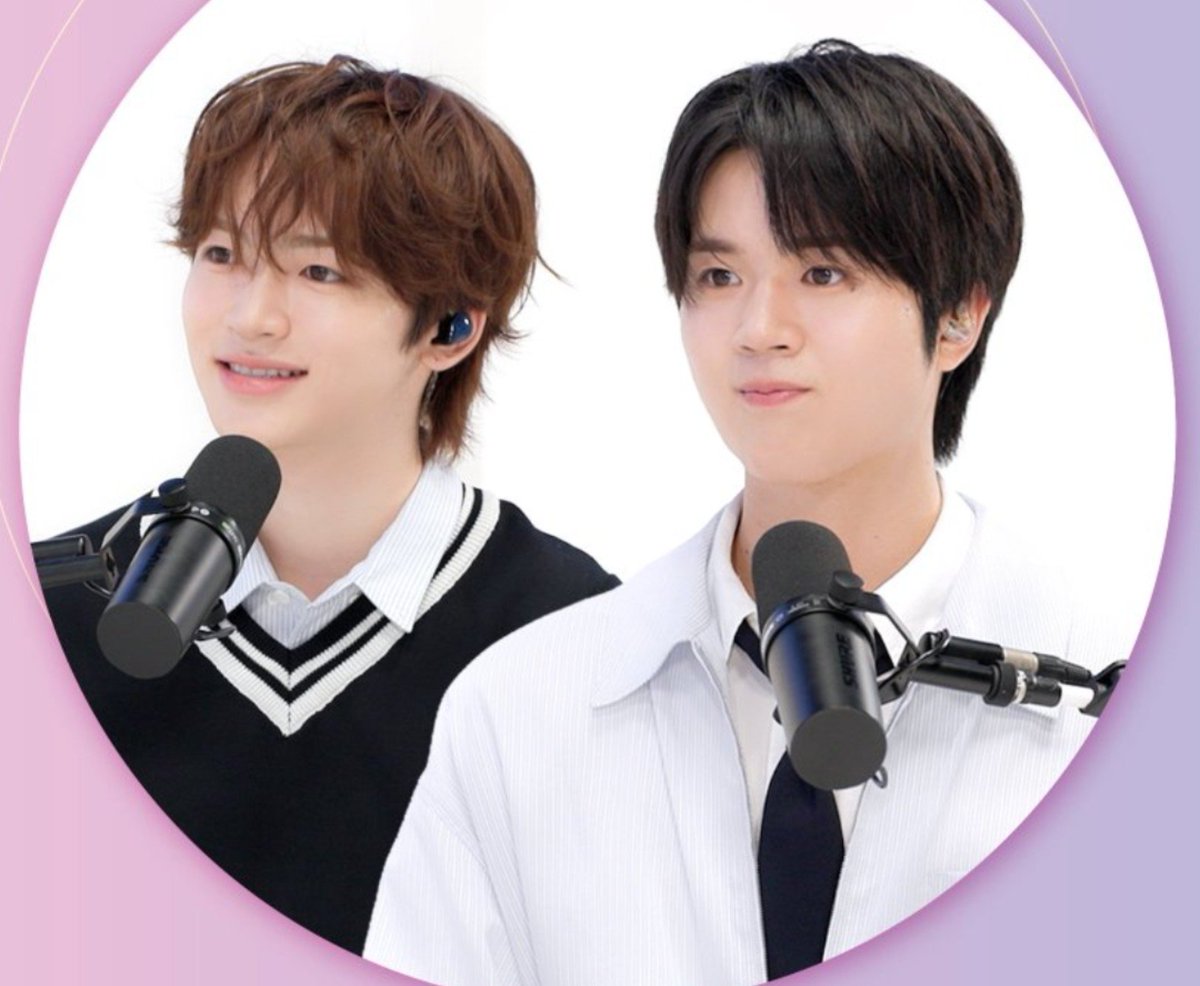 ko1keyssa's tweet photo. 明らかに緊張の面持ちをしているもち
そして肩幅広すぎる https://t.co/fHWNaY82Wz