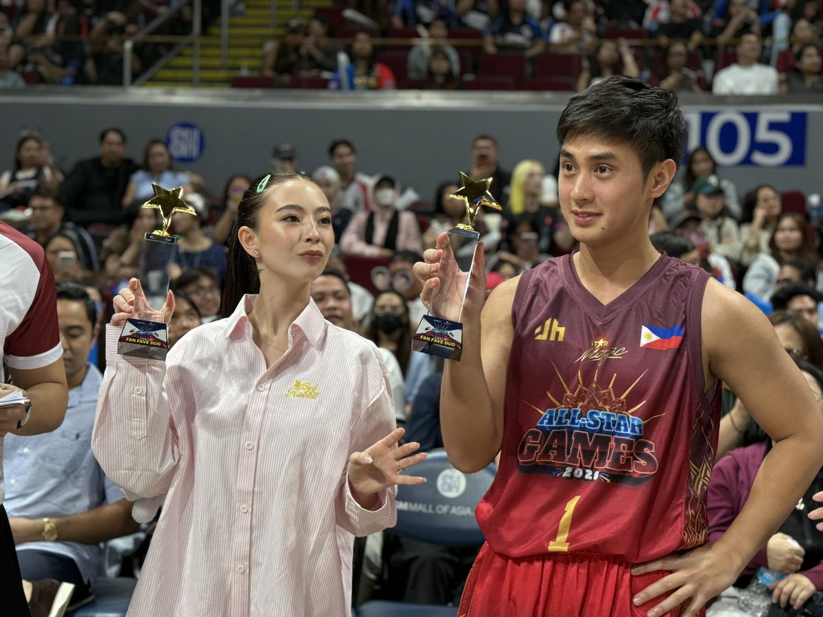ofc_iwant's tweet photo. June &amp; Ping supremacy! 🫶💛Congrats, #JMFyang! Hanggang #StarMagicAllStarGames2026, tuloy-tuloy ang suporta sa love story na talagang kinikilig ang lahat!

#WillYouFakeMarryMeSeason2 coming soon on iWant! https://t.co/vZJCdYcixy