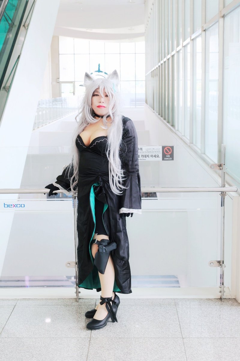 Tamia1180's tweet photo. #코스어_𝕏친소 #코스어_트친소
#cosplay #코스프레 #コスプレ 
#블루아카이브 #BlueArchive #ブルーアーカイブ
개인 촬영 했습니다
시로코 테러 대략 5개월인가 오랜만에 했습니다 https://t.co/8xwxcVdJV9
