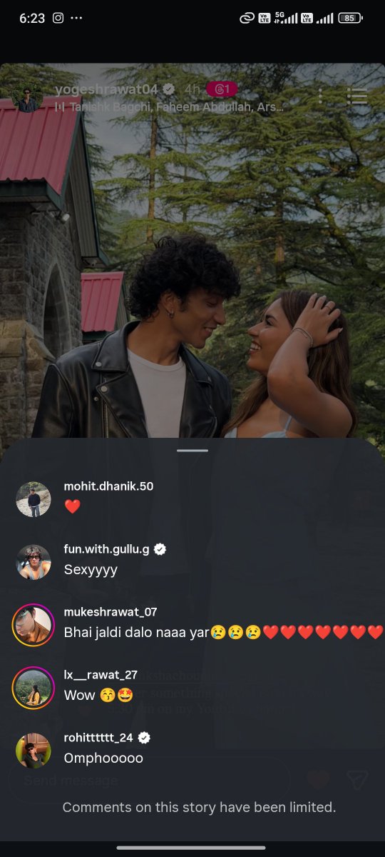 Maluu_Malini's tweet photo. These people's 😂
#YogeshRawat #AkankshaChoudhary #Yoganksha #LockUpp2 #SplitsvillaX6 https://t.co/k08Hz5yywi