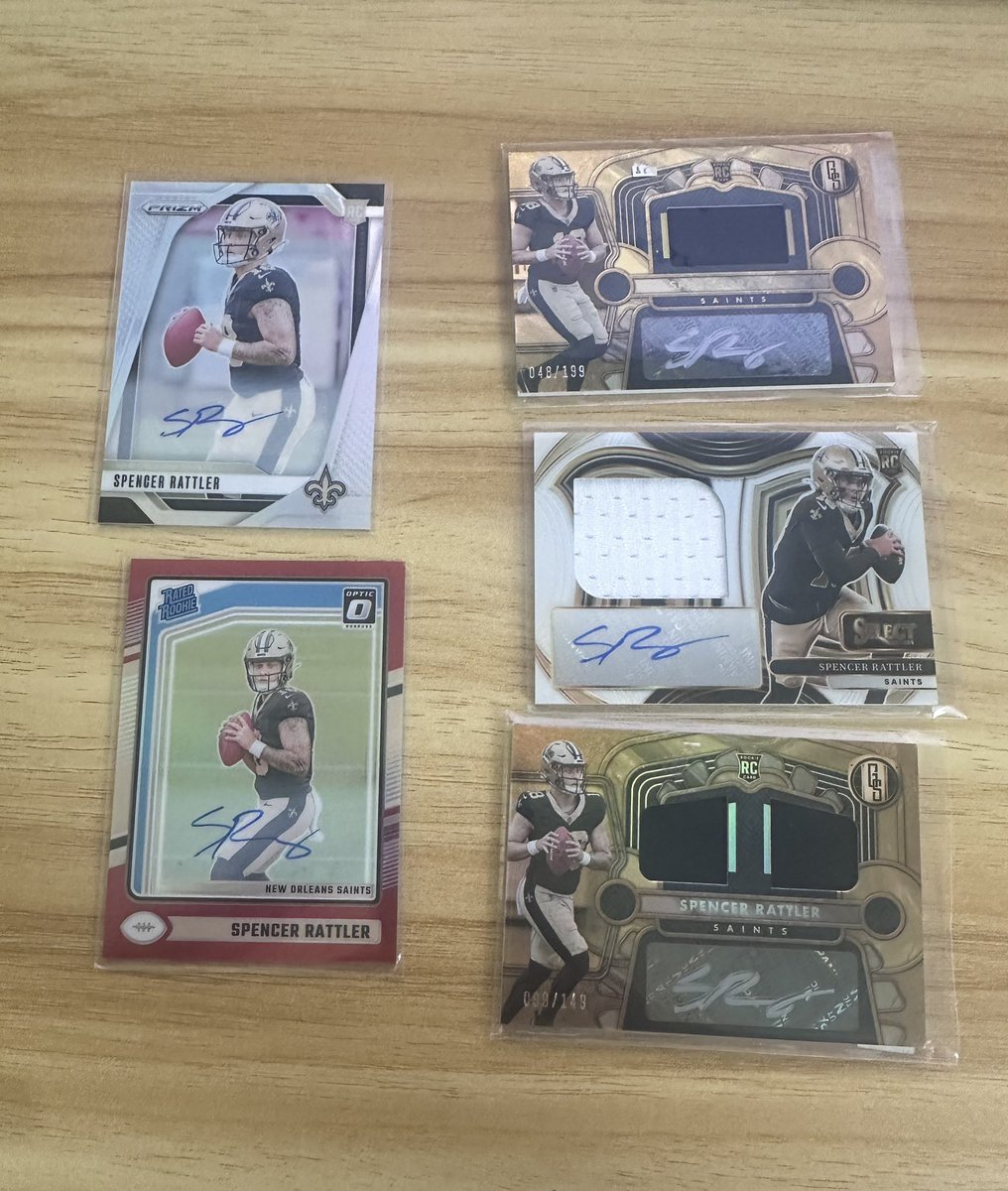 rmak1523's tweet photo. @cardboardbst Rattler lot $100 obo https://t.co/74x9iWLT2P