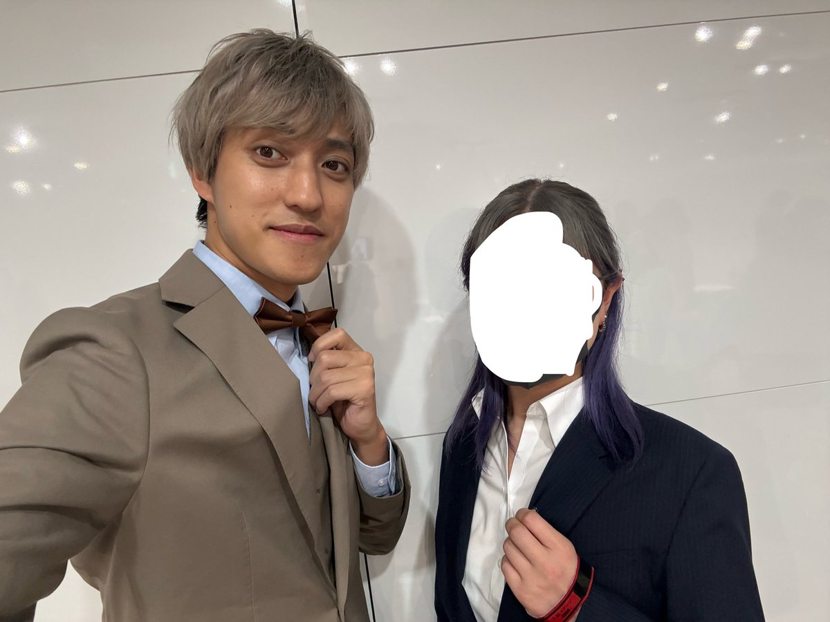 ecchan10_05's tweet photo. ガチ狼フェス本当に最高だった🥲
笑いあり涙ありの超面白試合を3戦も見れて大満足。
うめけんさんと初めてちゃんと話せたし、色んな演者さんともたくさん写真撮れて話せて、髪色も褒めて貰えて嬉しかった✊
スーツ着て行って良かった〜☝️
DAY1のPPV明日から見ていきます
ありがとうございました！ https://t.co/rRDxkKKNnd