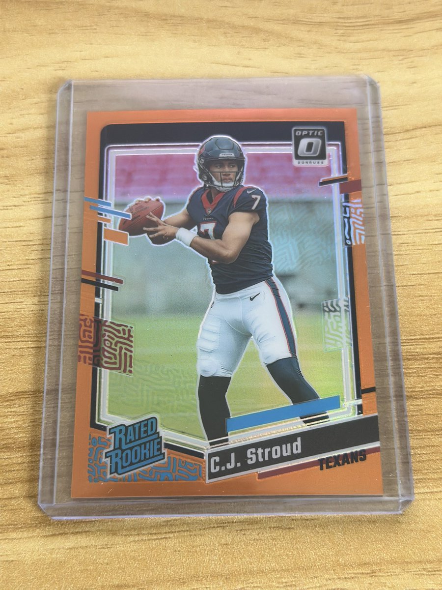 rmak1523's tweet photo. @cardboardbst Stroud orange $100 /249 https://t.co/A0pMT5mNA3