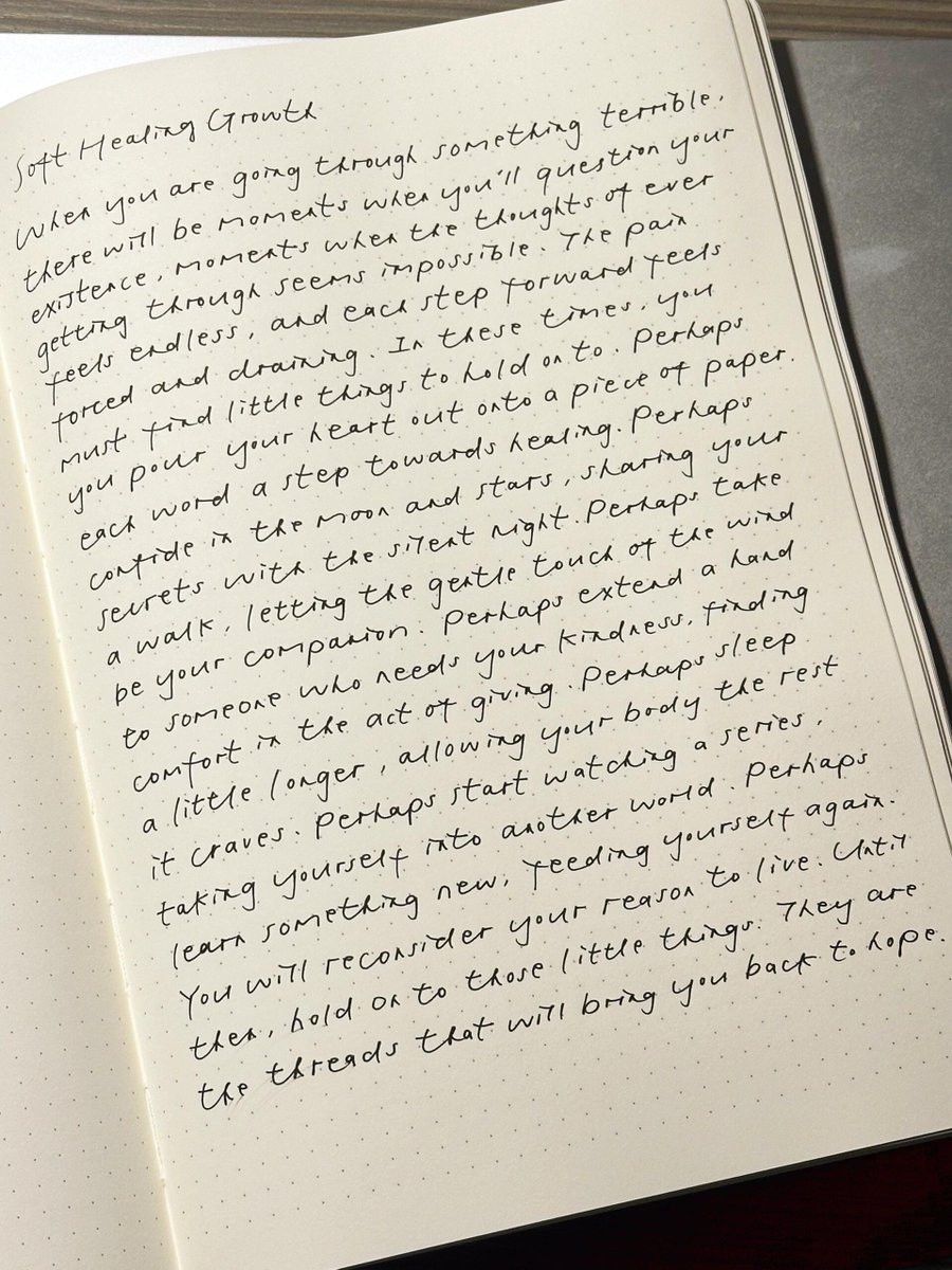 Zvjnpxd's tweet photo. Tired of scrolling through reels Try 10 mins of calligraphy daily—small steps turn into beautiful creations! https://t.co/6uw0vM6MUF