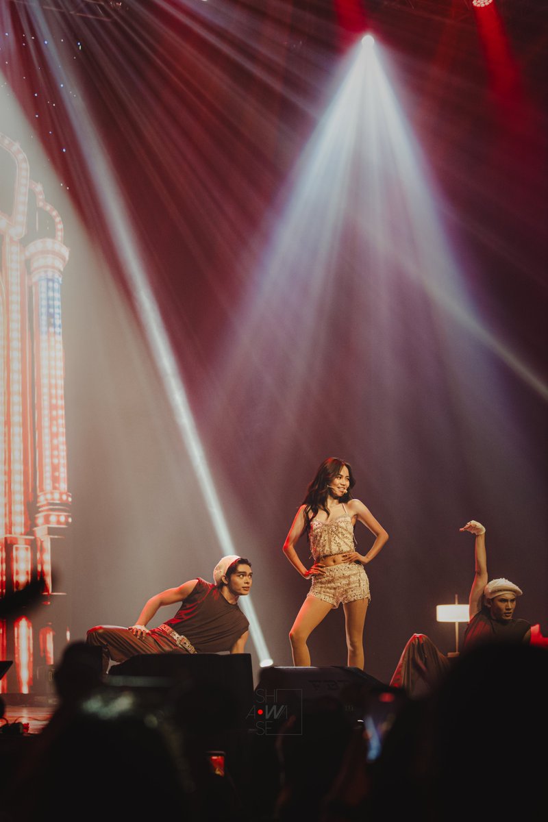 oppaniayu's tweet photo. 260822 Ashtine Olviga at "LOVE LIKE ASHTINE" First Solo Con [4/4]

📍 New Frontier Theater 
📷 Shiawase / Reo

Full Album - https://t.co/Yutr9nbq3A

#LoveLikeAshtine #AshtineOlviga @ashtineolviga_ https://t.co/MXrGqiuD6d