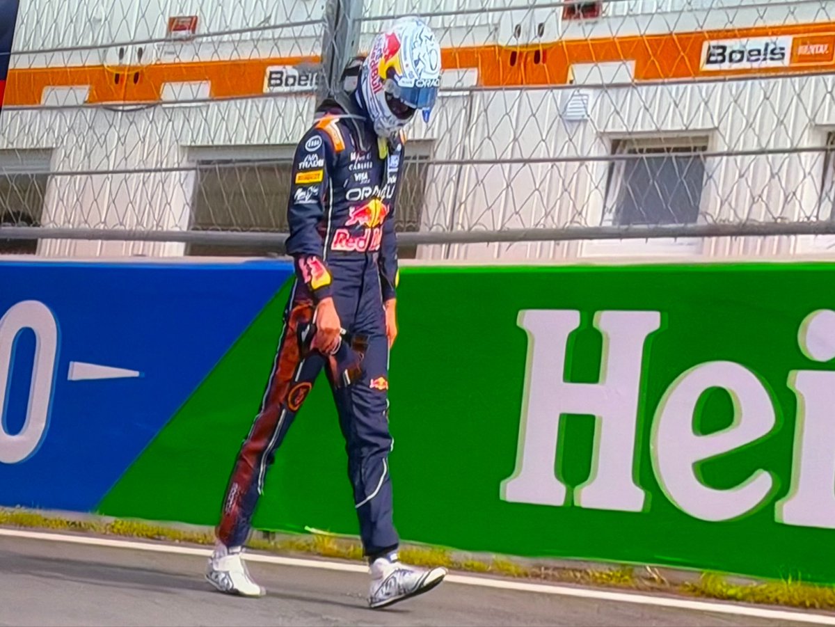 teamverstappen's tweet photo. not like this https://t.co/PXFpYTFaaO