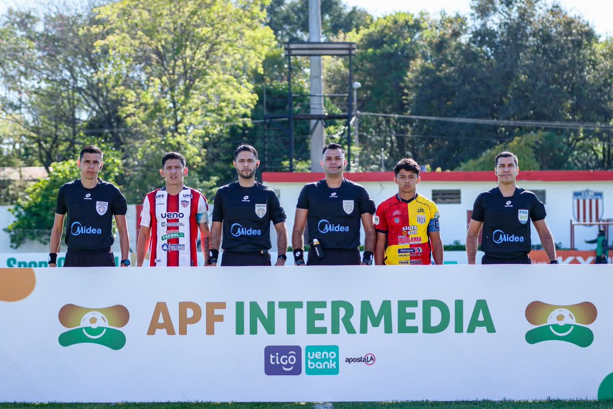 IntermediaAPF's tweet photo. ⏱️ 5’

➡️ #BenjamínAceval 0 
➡️ #Santaní 0 

🗓️ Fecha 20. 

#IntermediaAPF 🟠🟢 https://t.co/6Fk7F1V99W
