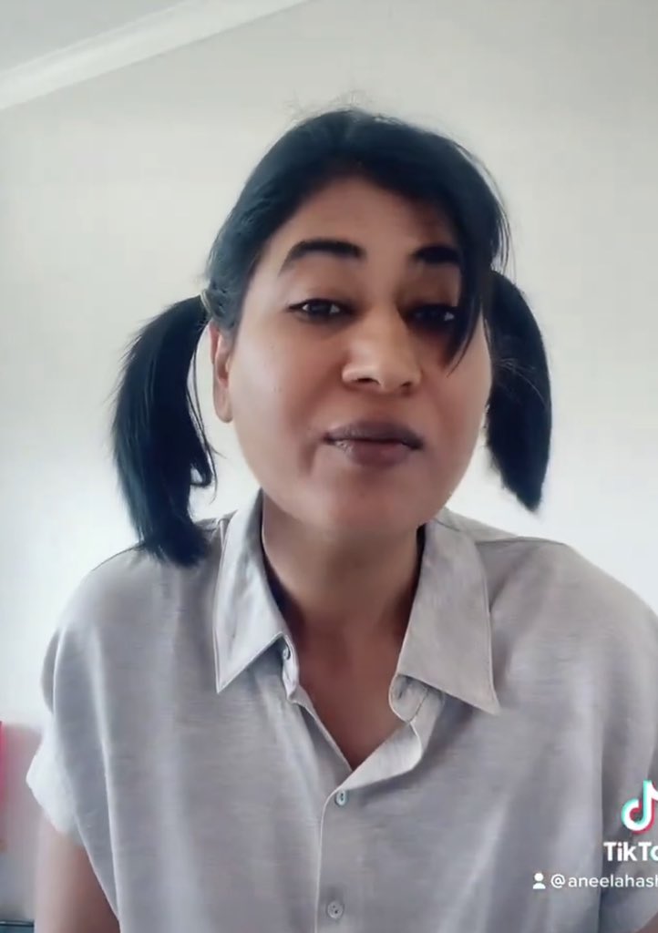 HButterfly33's tweet photo. Aneela Aunty, why are you looking more like Anil Uncle??? 

Ankhain and TL ab tezaaabbb sy wash krni parain gi 🙈😂 https://t.co/mCi4GdruIn