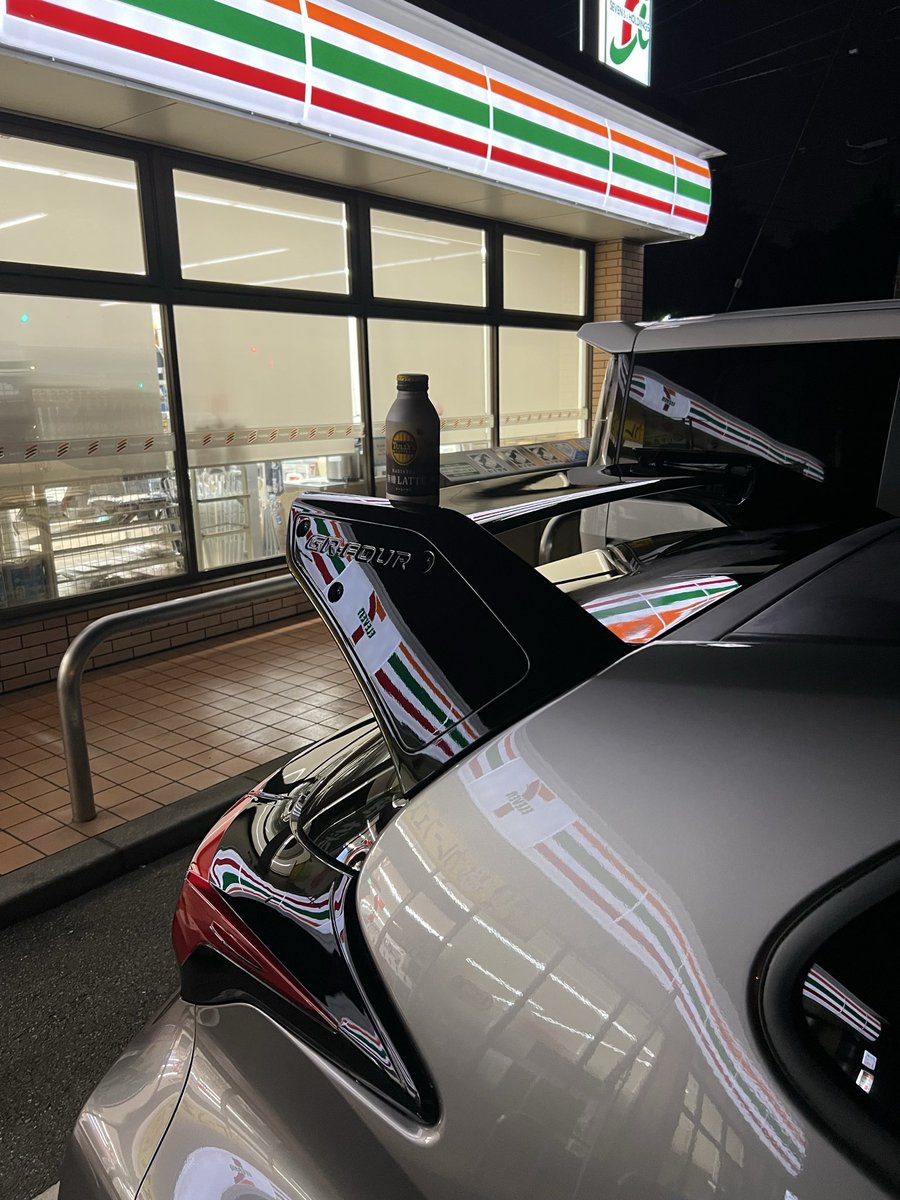 Shinn620's tweet photo. 洗車後のコーヒーは美味しい https://t.co/knFavjcuqc