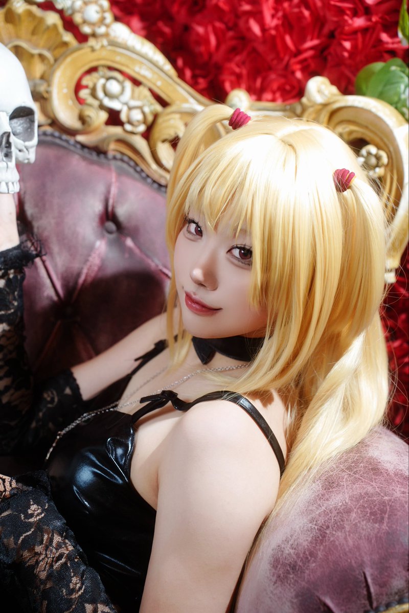 holly_1216's tweet photo. ⚠︎cosplay⚠︎

DN
📷@yu_ki_2586 様 https://t.co/6gg0gCJrCn