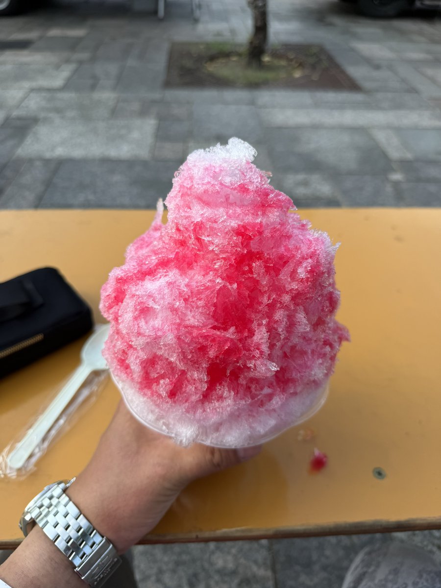 lr_masashi's tweet photo. 夏フェス、今日が1番体がキツかったかもしれない。 https://t.co/Jzb0qYdJh1