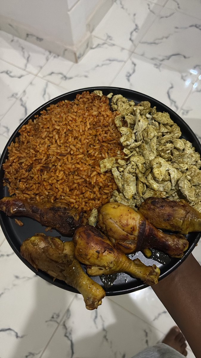 shredwithQpid's tweet photo. I know you ate good this month, show me!! https://t.co/AEzzc4k77J