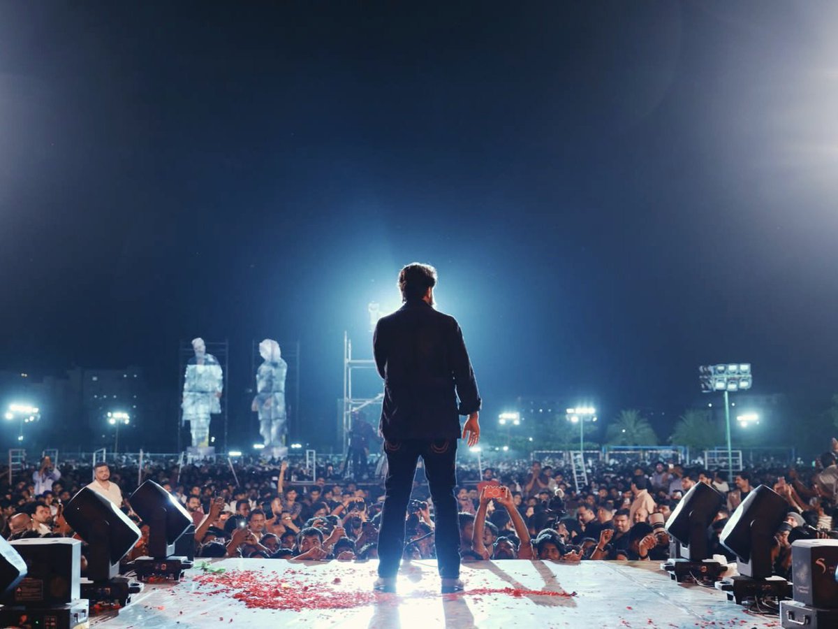Prithvi_R1186's tweet photo. My Pre -Opinion Review on #Toxicthemovie #Yash :- Visuals and Cinematography gonna be epic hollywood style and action gonna be epic (JJ perry= John wick)💥. There gonna be One surprise or a cameo in movie🤔 hope it didn't turn out to be end in cliffhanger 🥲. https://t.co/mtCtYZBWSs