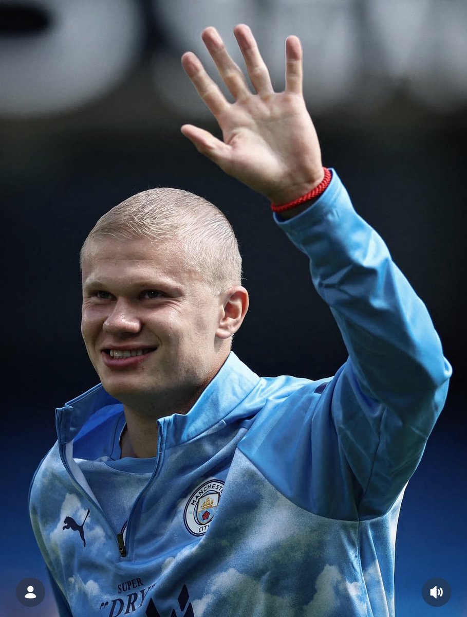 brokethefeed's tweet photo. Haaland new haircut 
#Haaland #Mancity #FYP #Ferran #Haalandnewhair #Foden #Cherki #Nico #Trend https://t.co/IYwYGDpjrV