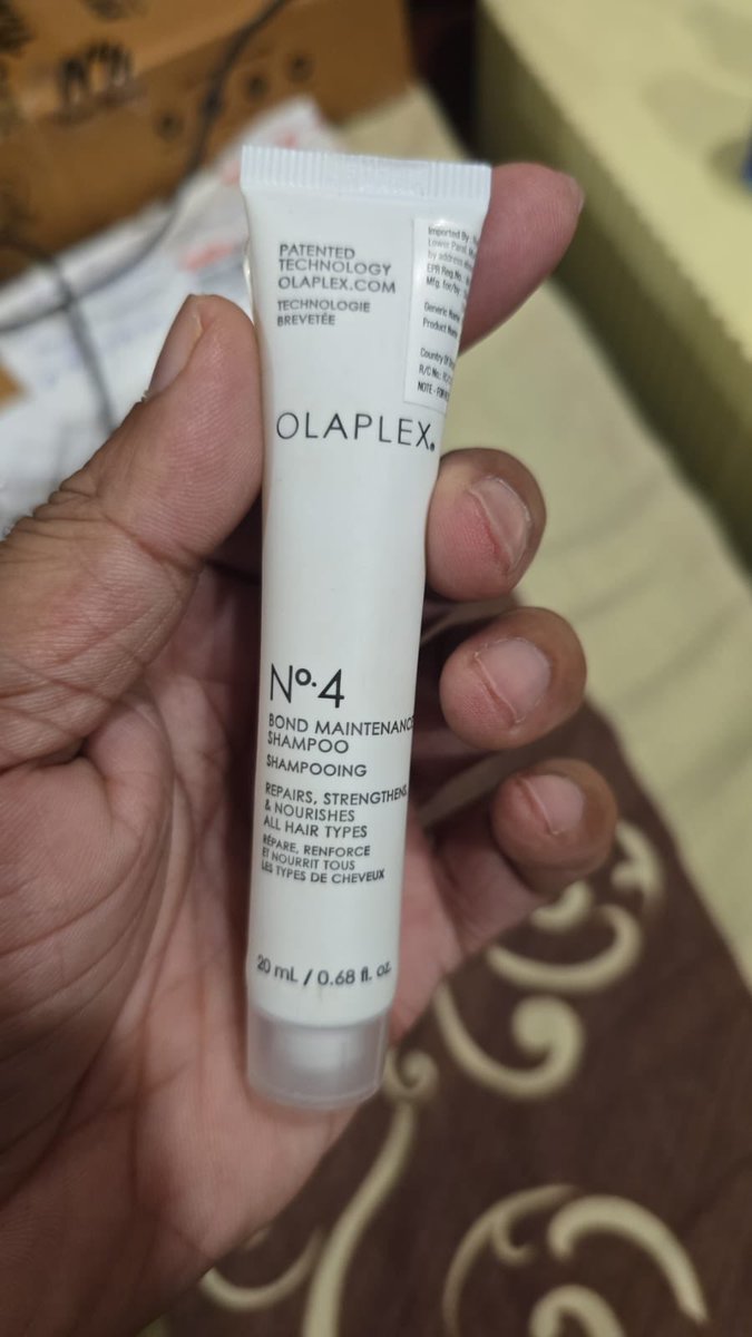 itanvijalan's tweet photo. @MyNykaa @jagograhakjago you are cheating customers by ahowing offers and sending wrong products. Your bill itself shows laneige product and you sent an olaplex shampoo? And ur customer care refuses to help https://t.co/evUXxC7c74
