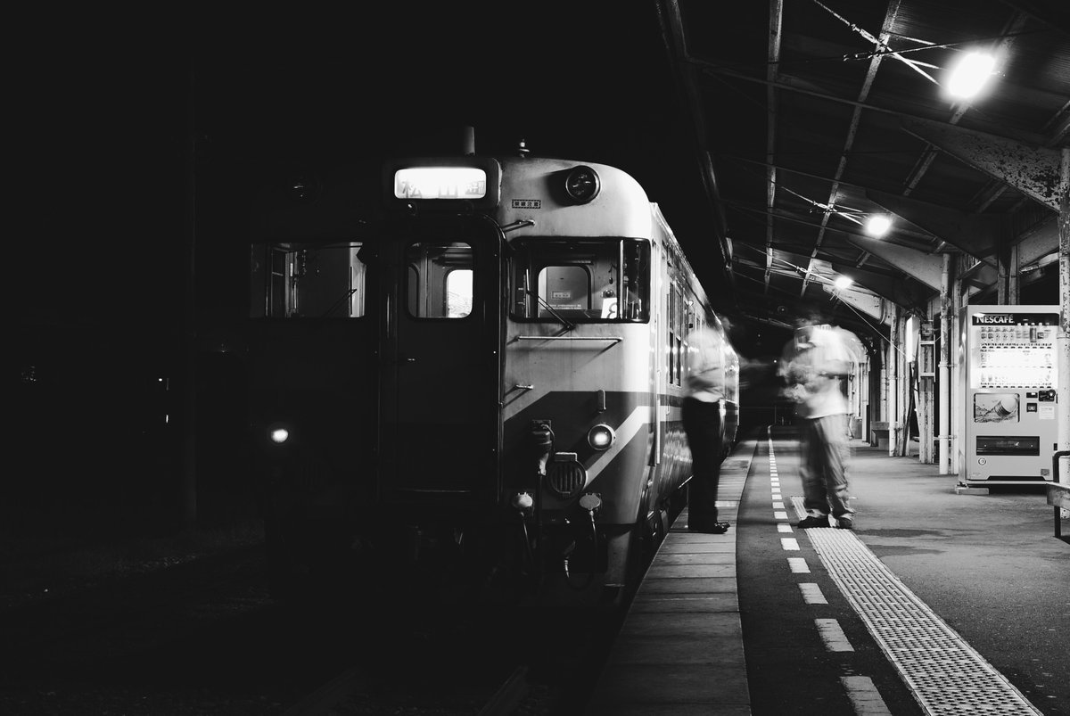 sokosokonice's tweet photo. バリかっこいい気動車に脳を焼かれてから18回目の夏 https://t.co/sFfeb7fCJC