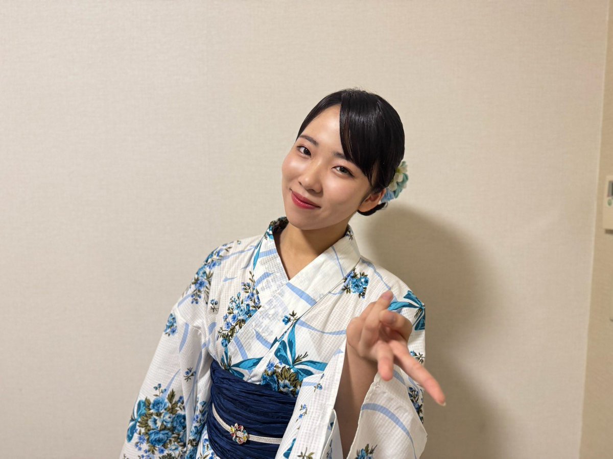umetani_kokoro's tweet photo. 名古屋‼️ 一部も二部も最高でした🥹
湯〜とぴあ宝は心が癒される場所です♡
本当にありがとうございました‼️
また帰って来れますようにっ‼️ https://t.co/ZGcHAJUdk0