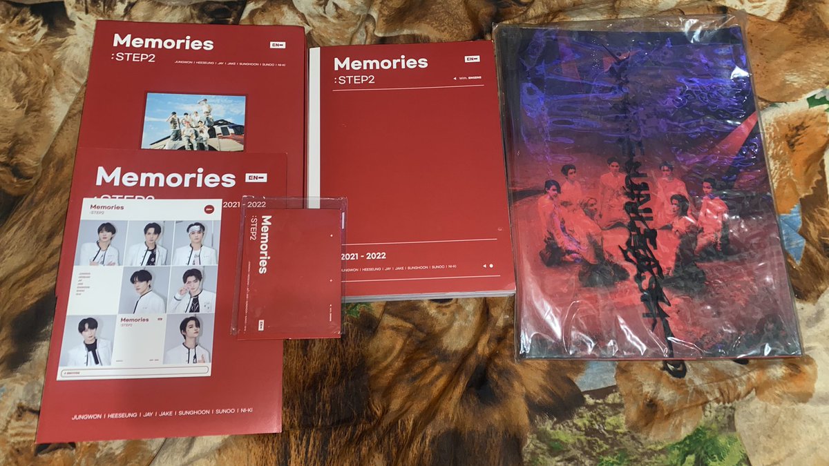 wonchropi's tweet photo. help rt moots kalo lewatt

Want to trade album only (-pc) memories : steep 2 + mine 

have : in pict
want : doll jungwon di pict kanan atau doll jungwon apa aja yg setara

aku ga nerima orang plin plan ya, karna h-1 minggu aku pindah, yg fix fix aja yaa guys https://t.co/x1fssBVLKO