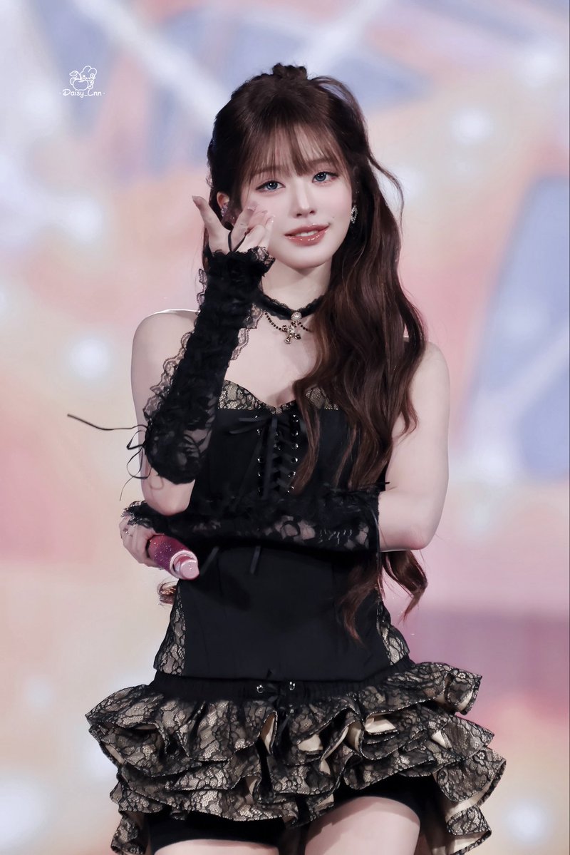 Daisy_Lnn's tweet photo. 26.08.23

#아이브 #IVE #장원영 #JANGWONYOUNG #원영 #WONYOUNG #ウォニョン https://t.co/bfxSWWcaOX