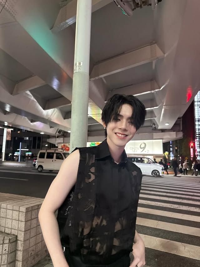 solacetix's tweet photo. No need to explain, it's HIM 🖤

#jj_rcp https://t.co/dcr28YThrV