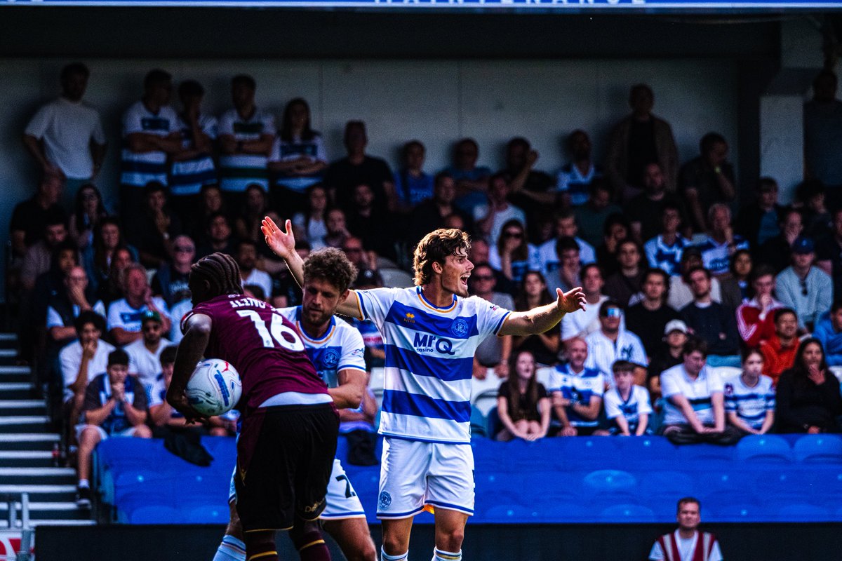 CJCP_B's tweet photo. @QPR v @OfficialBWFC 

More photos on Instagram:
@ callum_pyeb

Full set 🔜 https://t.co/VJiBcTqqi0