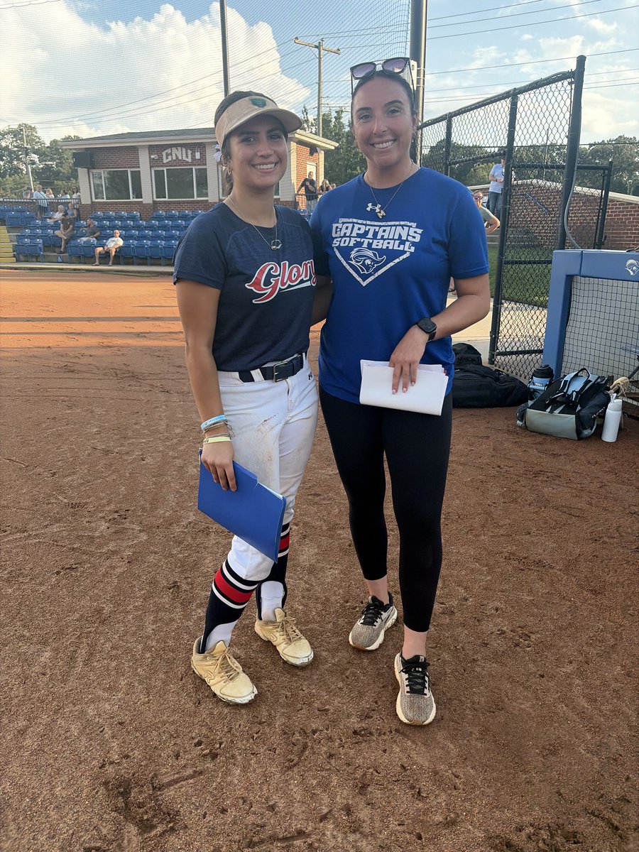 addibodin21's tweet photo. Had a GREAT time at the CNU prospect camp! Loved getting to know and working with the coaches. Got to spend some time with some new teammates and even got to see an old one. Go Captains!! @CNUSoftball @CoachKeithParr https://t.co/lATeLmkwwp
