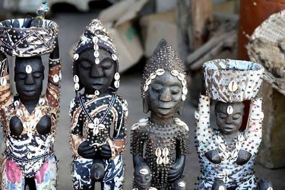 afro_warlock's tweet photo. Voodoo cannot be a better practice than Christianity. The western religion offered liberation from the enslavement caused by malicious tradition, people who practice such always have the mindset to enslave others. https://t.co/CFc0Tdjul2