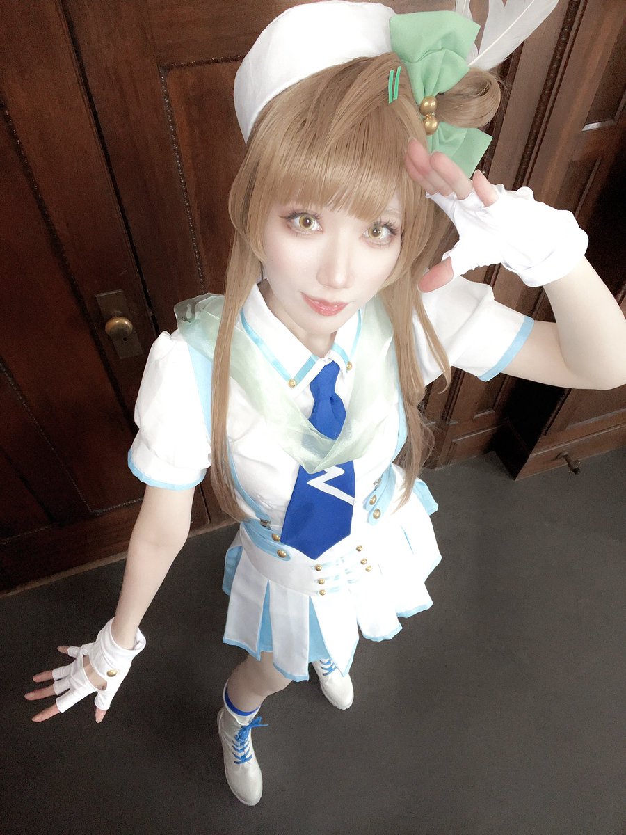 xsrg01's tweet photo. いつも自撮り3枚くらいしか撮らないけど、いつもの10倍撮った✌️ https://t.co/GMchCy2mJL