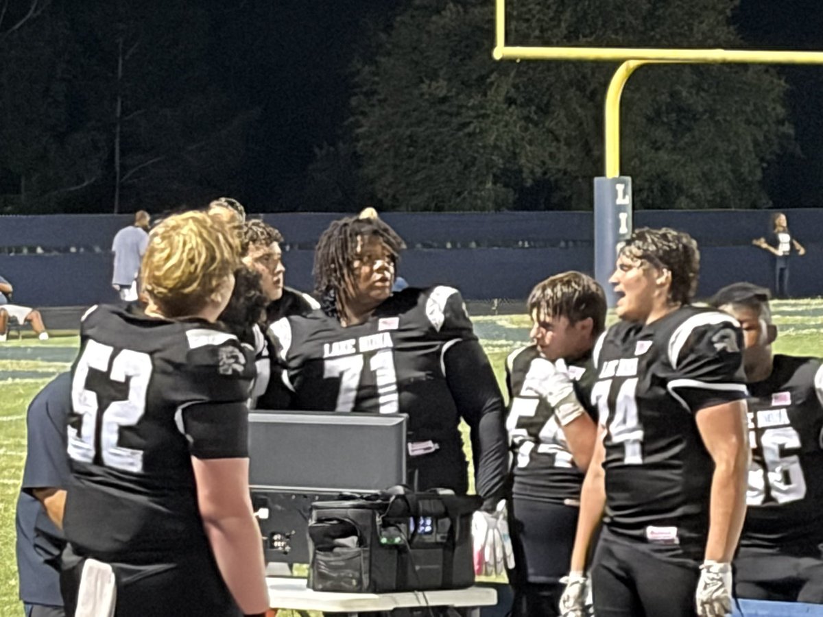 MasenTye78's tweet photo. Victory Over Evans 31-27 
Let’s Go @daubrey52 
My Last Ride Gotta Make History! @LNLionsFootball https://t.co/Fcz4jLhNok