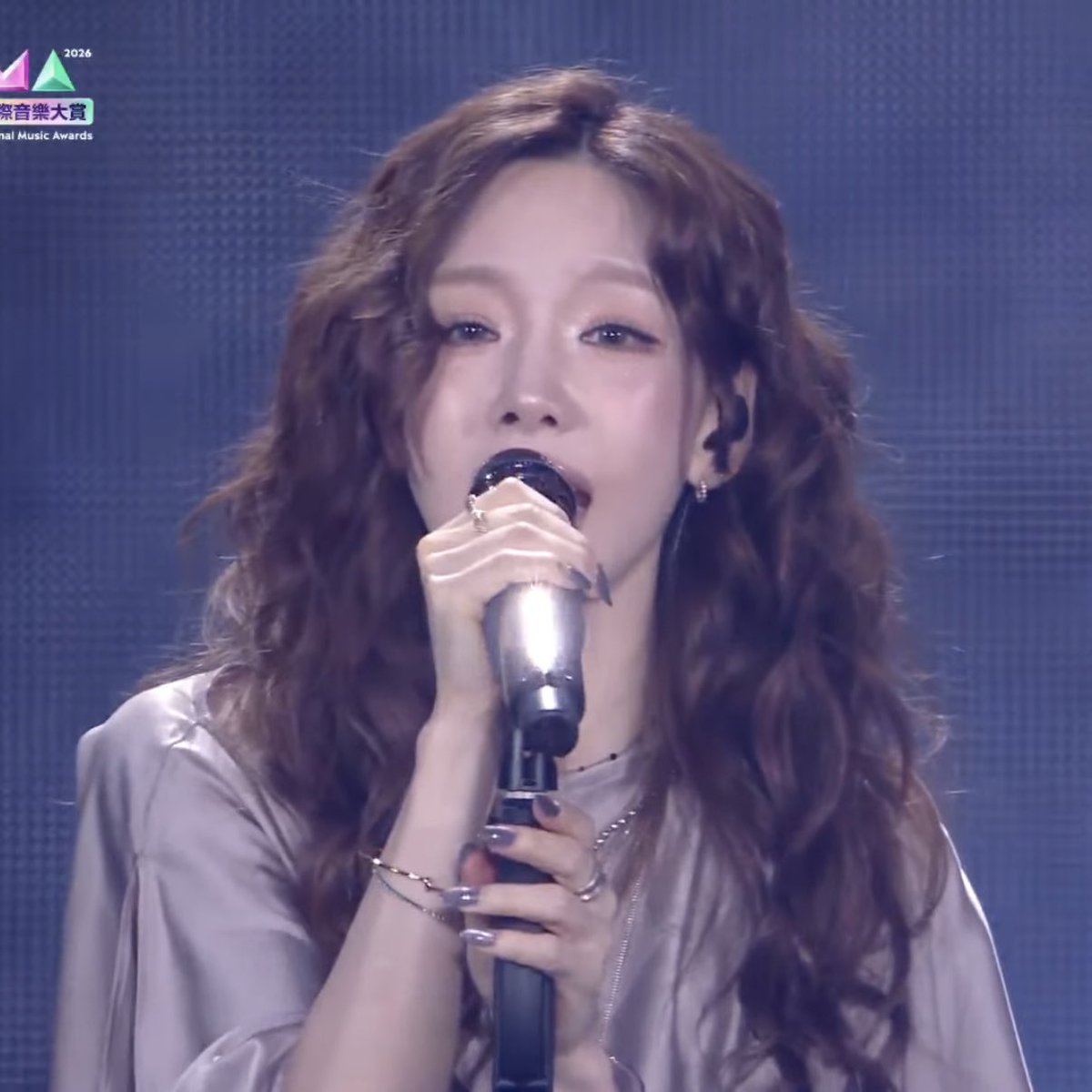 Gorjessg's tweet photo. taeyeon stop being the prettiest person on earth challenge https://t.co/NdgTMrmFEH