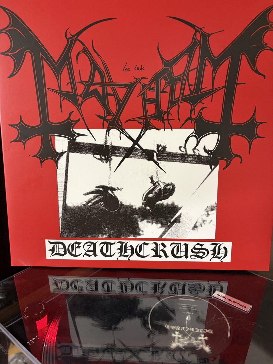 maitakeAlexi's tweet photo. 帰宅〜
今日は音楽もプロレスも最高な1日でした〜
爆音で聴くMayhemのDeathcrush気持ちいい https://t.co/JiQtFklQ1c