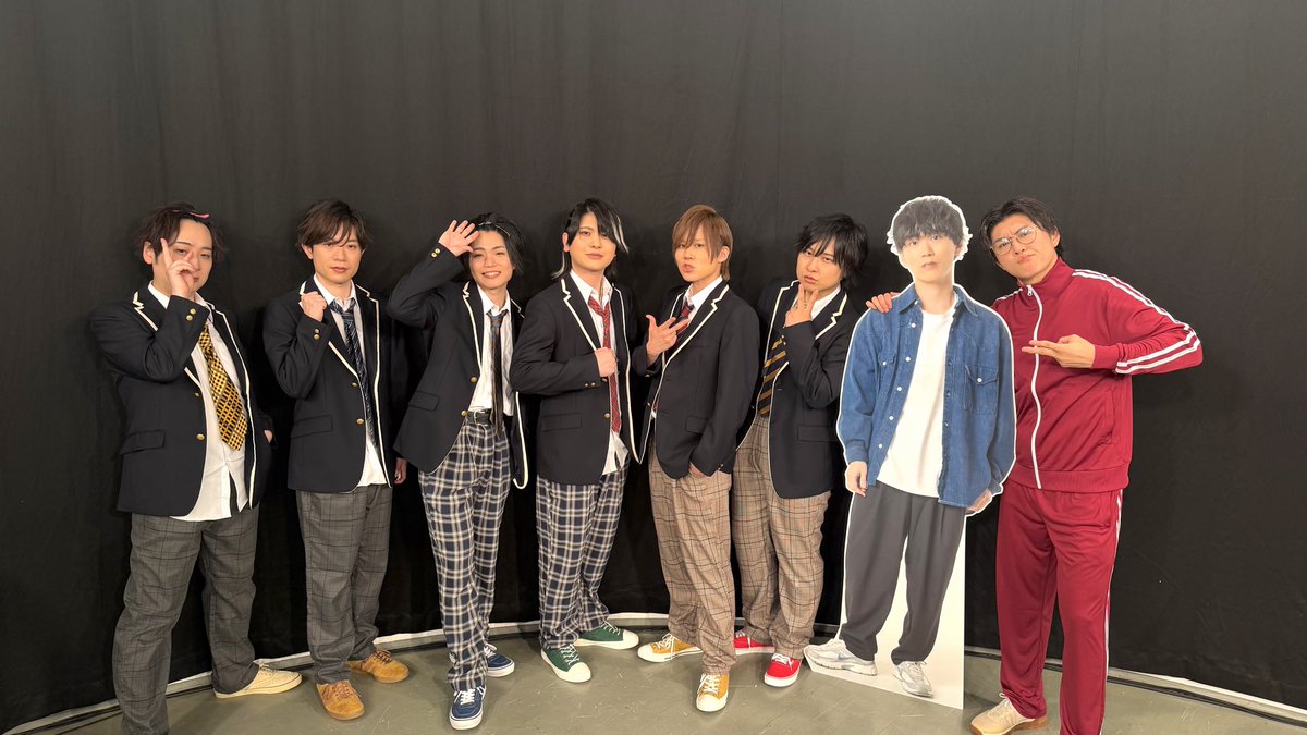 gouritekiiinkai's tweet photo. ／
No.1アミーゴ決定👑
＼

寺島惇太・小松昌平の合理的なNo.1アミーゴ決定戦

いろいろなハプニングを乗り越えて
アミーゴたちの絆が光った3時間🍻

視聴者アンケートのご参加もありがとうございました🙏
おまけ動画ではサプライズゲストも参加しています！

次のイベントもお楽しみに！

#アミー合 https://t.co/P74GX1Ap9L