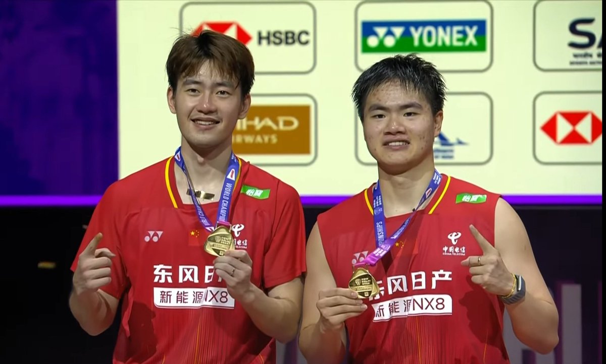 theone_xyz's tweet photo. • Men's Doubles 🏸 • 

🥇🇨🇳
Liang Wei Keng/Wang Chang 

🥈🇲🇾
Aaron Chia/Soh Wooi Yik 

🥉🇰🇷
Kim Won Ho/Seo Seung Jae

🥉🇹🇼
Lee Jhe-Hui/Yang Po-Hsuan 

Congrats to all. To be on the prestigious stage itself is THE achievement. 

& as always, thank you, Chiasoh 👏🏻

#BWC2026 #BWFWorldChampionships2026