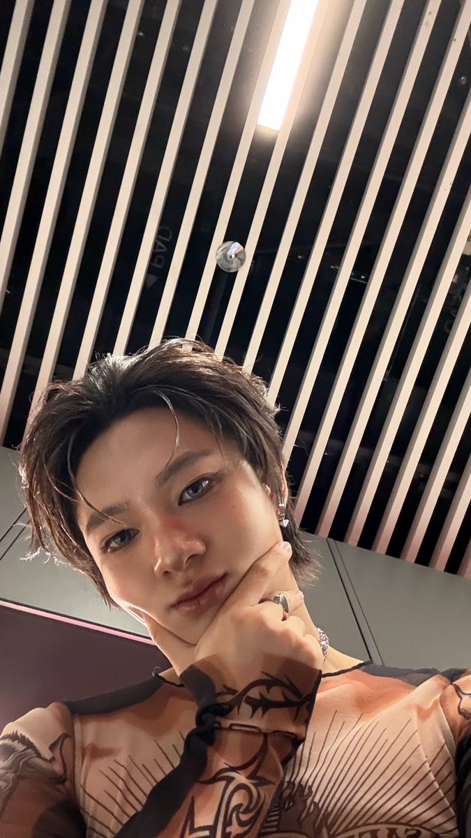 woainewofficial's tweet photo. #NUNEWstagram
【☁️ 𝐍𝐮𝐍𝐞𝐰’𝐬 𝐈𝐆 𝐬𝐭𝐨𝐫𝐲 𝐮𝐩𝐝𝐚𝐭𝐞】
🗓 : 23.08.2026

วันนี้นุนิวเก่งมาก เริ่ดเลยยย 👍

CWR ON TIMA26 STAGE
#TIMA2026xNUNEW
#TIMA #TIMA2026

— @CwrNew ♡
#NuNew #NanaNu https://t.co/WLmeqbmA8S