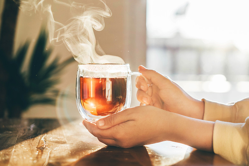 pandiversary's tweet photo. Simple daily habit: 10 mins of deep breathing + 1 glass of warm water on waking. Boosts metabolism, calms nerves u0026 sets a positive tone for the whole day. Try it! https://t.co/UAME5xBRA0
