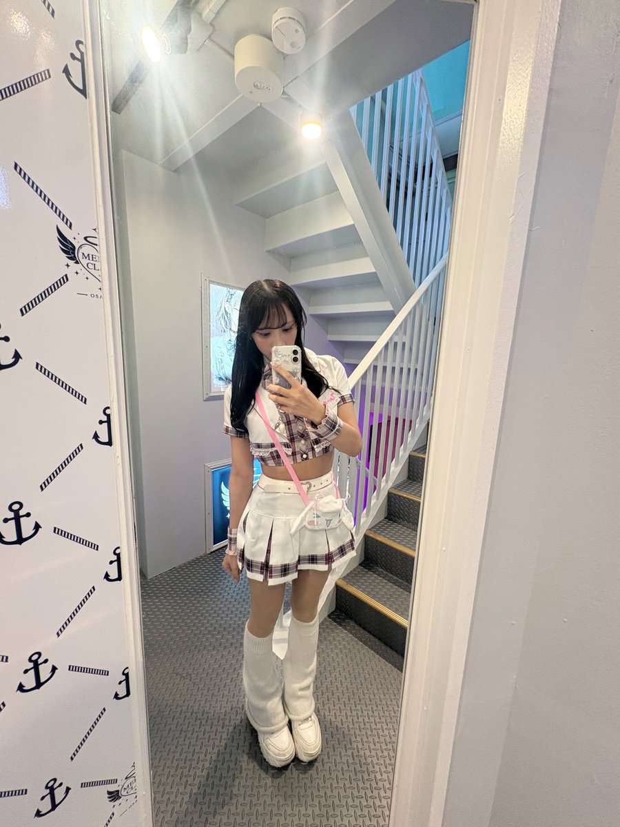 g2edg's tweet photo. 出勤日🪄︎︎🎀
26日 18-LAST
27日 20-LAST
です！✨️
待ってます💘
 #大阪コンカフェ  #ミナミコンカフェ #コンカフェ営業ください  #オタロード  #大阪  #美男美女と繋がりたい # https://t.co/qlIJ6t2XrZ