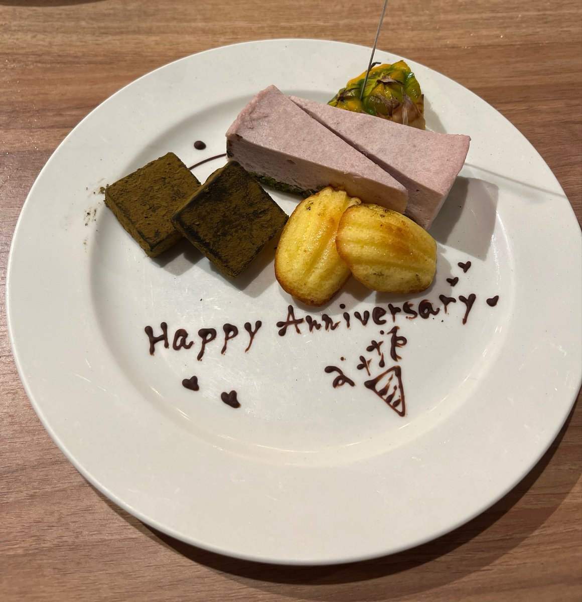 Natsukichi_Cos's tweet photo. 結婚記念日でした〜🩷￼￼
2年経ったけど、全く変わらず仲良しです☺️
いまだに毎日かわいいねって言ってくれる旦那が大好きです☺️ https://t.co/AVXIQdRQwY