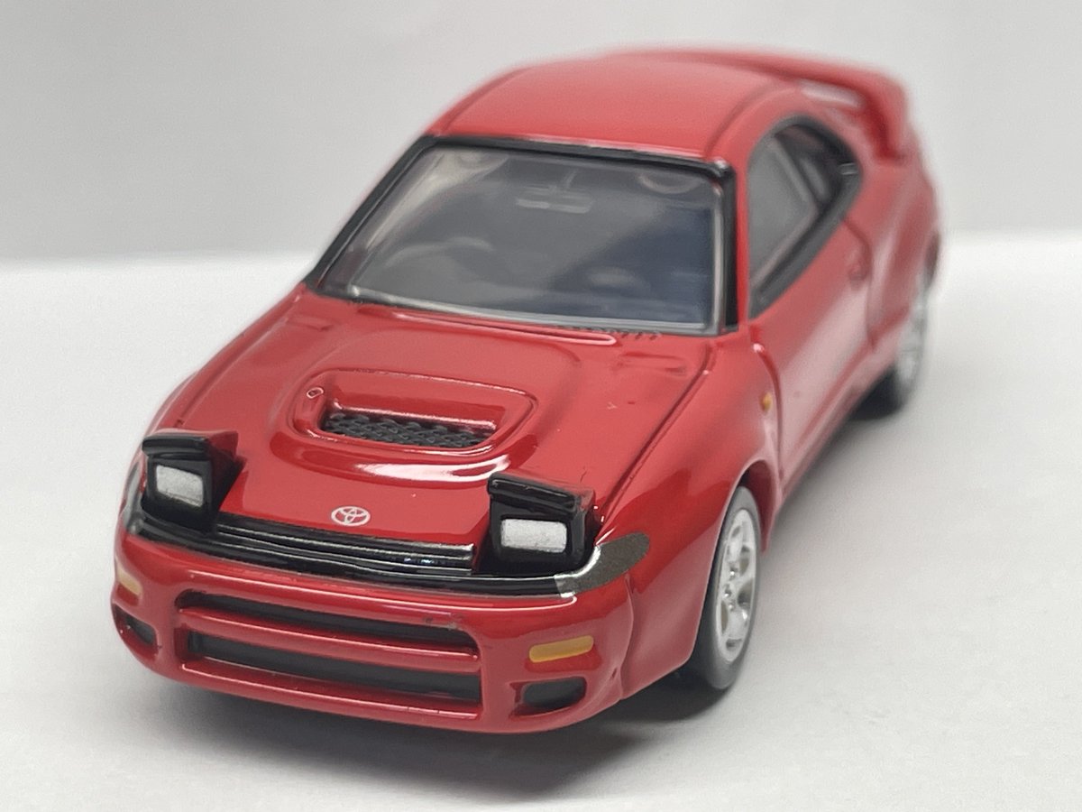 Atsuagetofuhan's tweet photo. 5代目、ST185型セリカ GT-FOUR RCのトミカプレミアムです。
この「GT-FOUR RC」は1991年9月にWRC、世界ラリー選手権へのホモロゲとして5000台生産されたモデルのようです。
#トミカ #トミカプレミアム #ミニカー #トヨタ #セリカ #GT_FOUR #GTFOUR #ST185 #ホモロゲーション #ホモロゲ https://t.co/LQQqIgcE3E