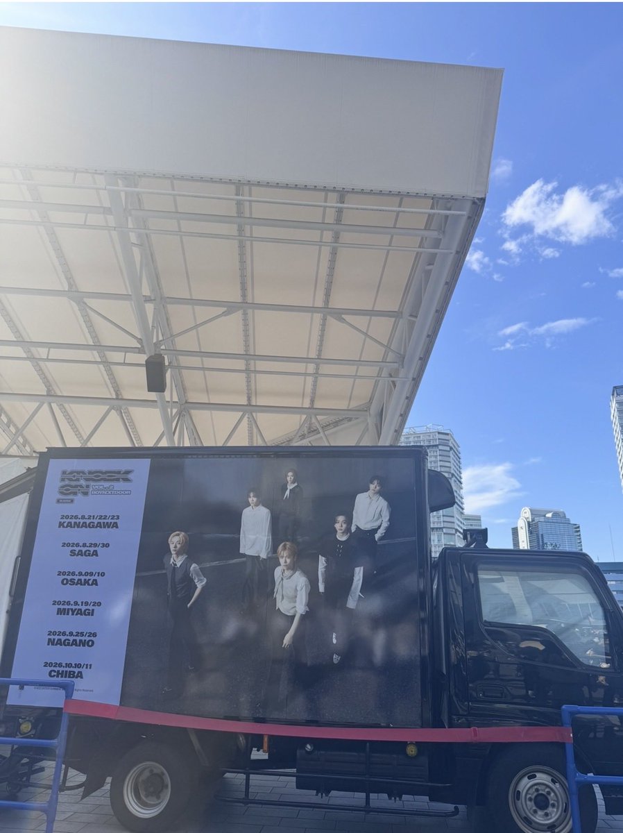 vv_lisa3's tweet photo. ボネクドの帰りに乗った電車がRIIZE… https://t.co/eze8gd5U6L