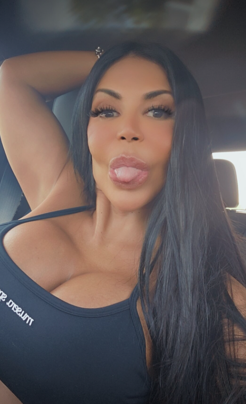 Tainapr_'s tweet photo. Esta lengüita te gusta? Porque yo si se como usarla 👅💦

No olvides suscribirte 
https://t.co/QQ7X8tpem1 https://t.co/LkZheeTb1q